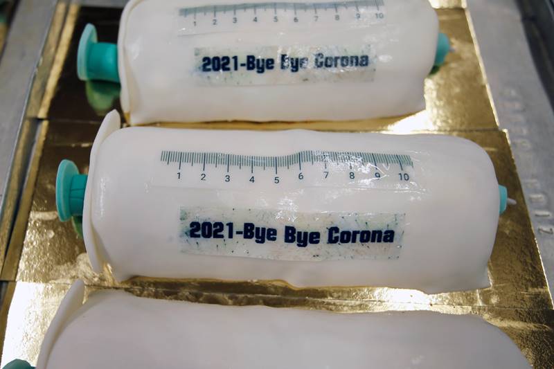 coronavirus vaccine, covid-19 vaccine, coronavirus vaccine update, german bakery, syringe cakes, coronavirus vaccine drive, Covid-19, syringe-shaped cakes
