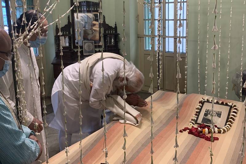 Netaj Subhas Chandra Bose, netaji, Subhas Chandra Bose, victoria memorial, netaji bhawan, mamata banerjee, modi, pm modi, modi in kolkata, netaji birthday, parakram diwas
