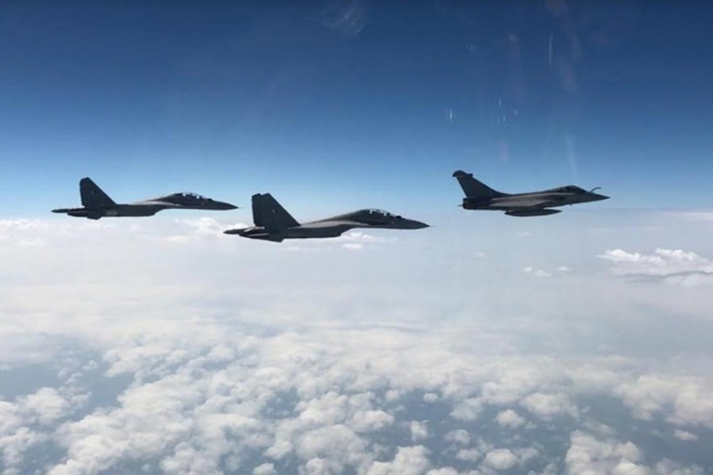 Ex Desert Knight 21, defence Ex Desert Knight 21, defence