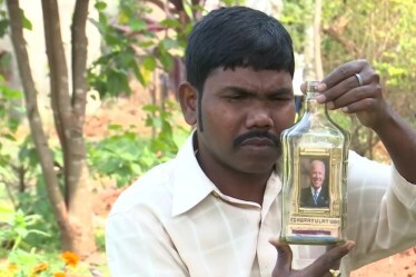 Joe Biden, Kamala Harris, Biden swearing in ceremony, artist crafting miniature Biden inside bottle, Bhubanaeshwar based aritists tribute to Joe Biden, Ounjab painter making potraits of Biden and Harris
