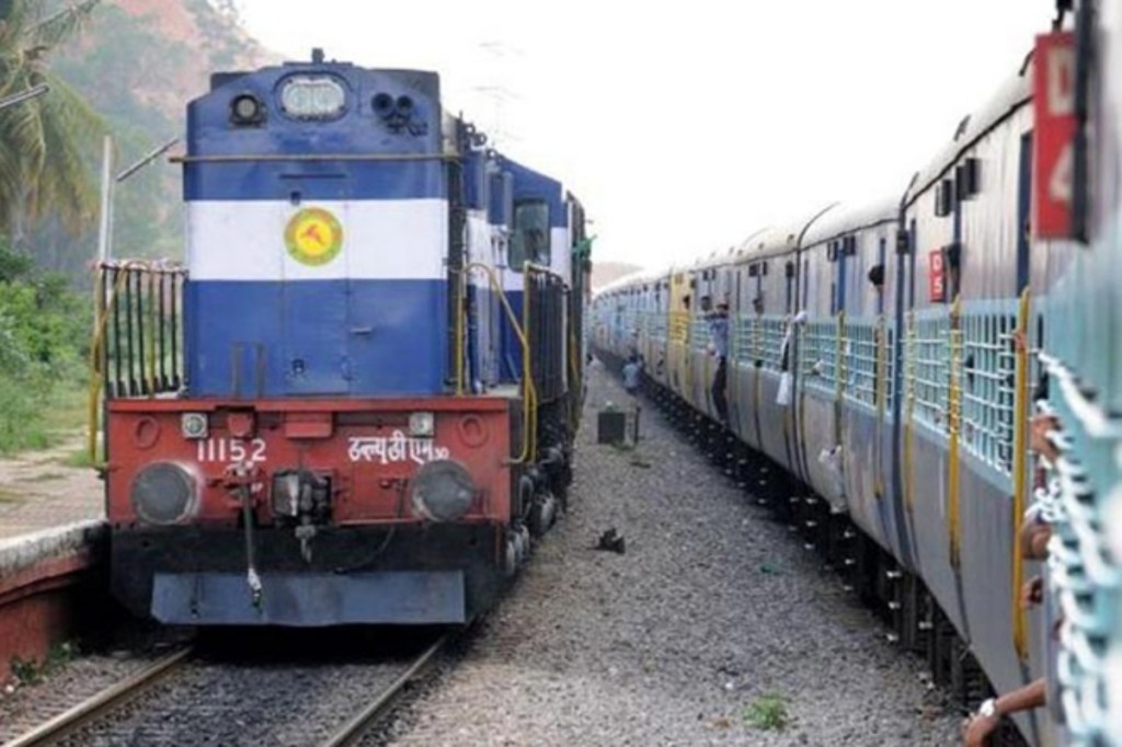 beml, modi privatisation drive, stake sal eof BEML