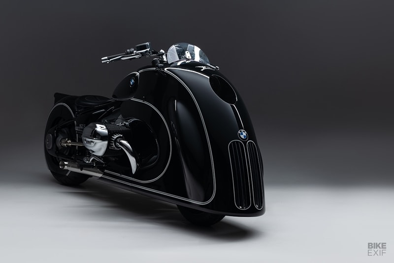 The BMW R18 has been designed with customisation in mind, following the trail blazed by the R nineT. The showroom bike is something of a rolling homage, with visual (and technical) details echoing the R5 of the late 1930s. It also has a focus on modern-but-no-frills tech—such as the 1,802cc pushrod engine. (Source: Bikeexif)