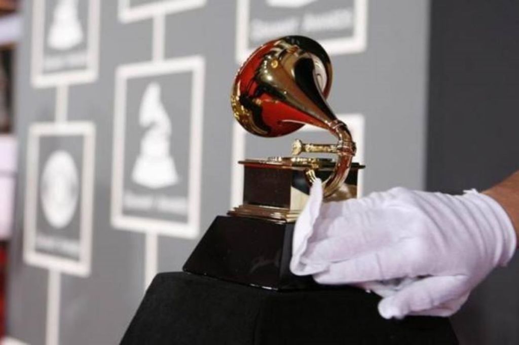 grammy awards 2021 postponed due to coronavirus