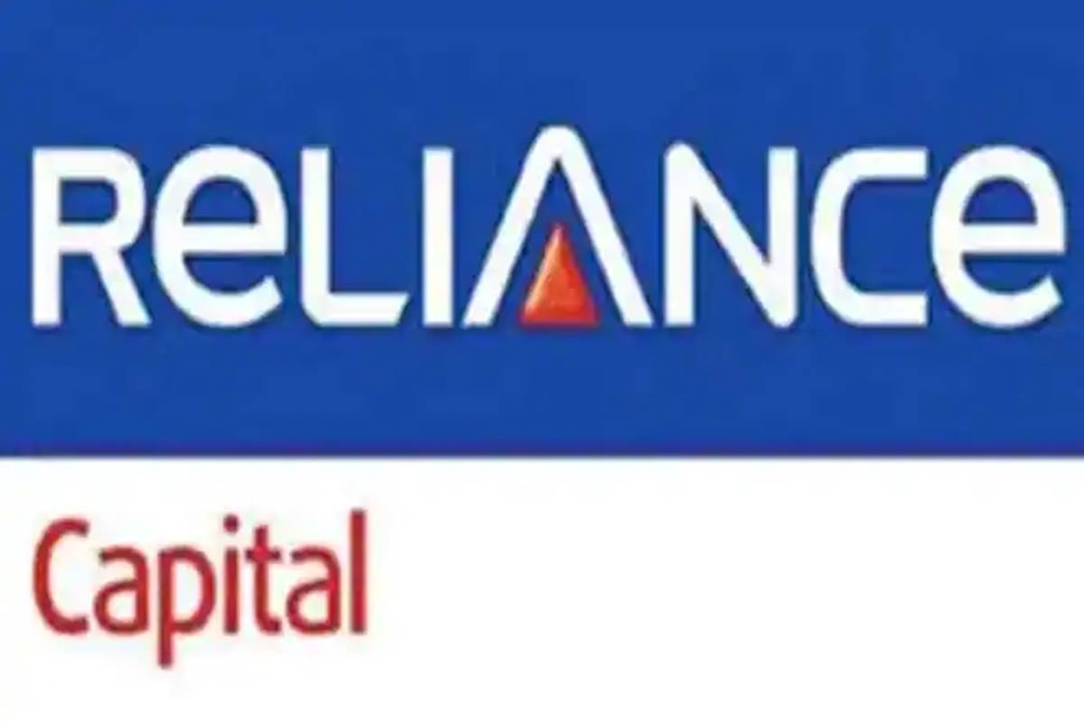 reliance capital total outstanding debt
