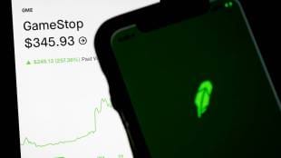 robinhood elon musk reddit gamestop