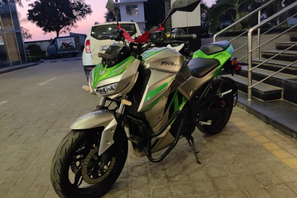Made-in-India all-electric streetfighter SVM Prana deliveries start: 120+ kmph top speed, all details