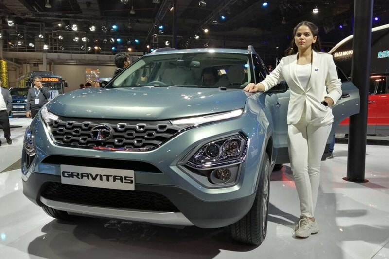 The upcoming 2021 Tata Safari, or the rebadged Gravitas or the seven-seater Harrier, whatever you like to call it is built on the new OMEGARC platform and will get a slightly different styling compared to the one we have seen on the Harrier. The front end of the vehicle will be slightly revised in order to give a more prominent look.