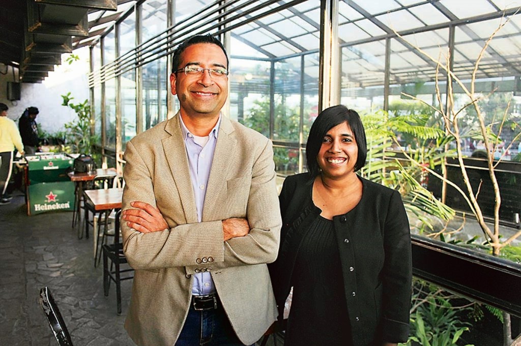 Klub co-founders Anurakt Jain (L) and Ishita Verma