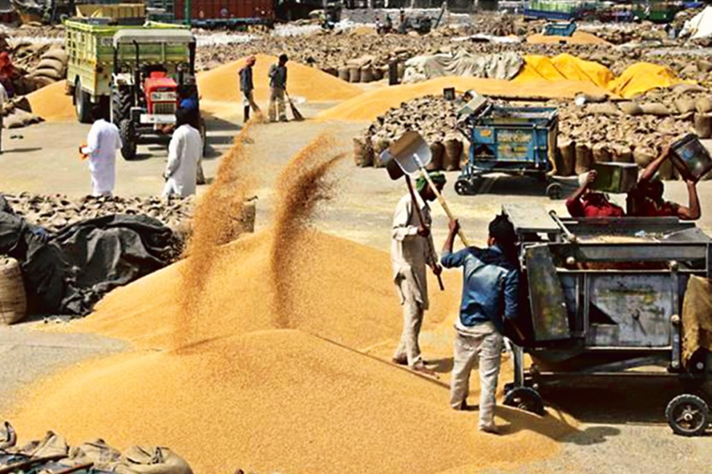 Also, if rice and wheat holdings that get the benefit of MSP are excluded, then this expenditure may be even less. Also, if rice and wheat holdings that get the benefit of MSP are excluded, then this expenditure may be even less.