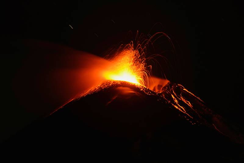 Mount Etna, Mount Etna erupts, Mount Etna eruption, Mount Etna volcano, italy, Mount Etna in italy, active volcano, mount etna photos