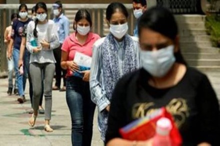 The students can complete their online registration at the website eservices.icai.org, as per the notification issued by the ICAI.