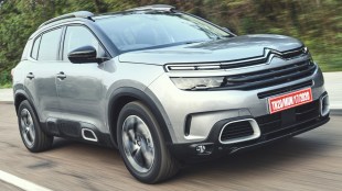 Citroen C5 Aircross Driving Shot