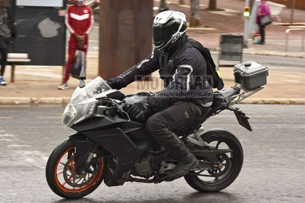 KTM RC390 india launch