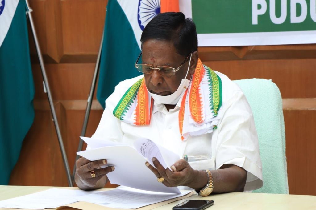 Puducherry Congress Kiran Bedi V Narayanasamy
