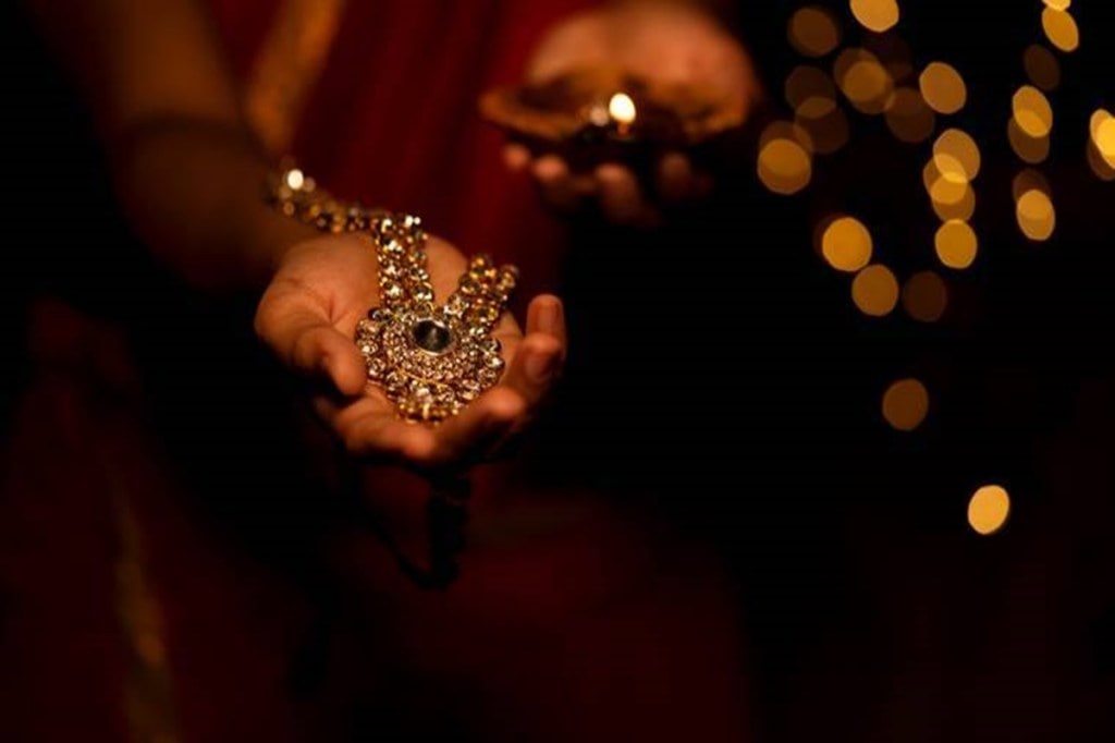 Industry estimates suggest that bulk of the jewellery purchase online is restricted to low ticket purchases upto Rs 30,000