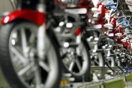 Overall, we revise FY21F-23F EPS forecasts by +1-6%, factoring in the slightly lower depreciation.

 