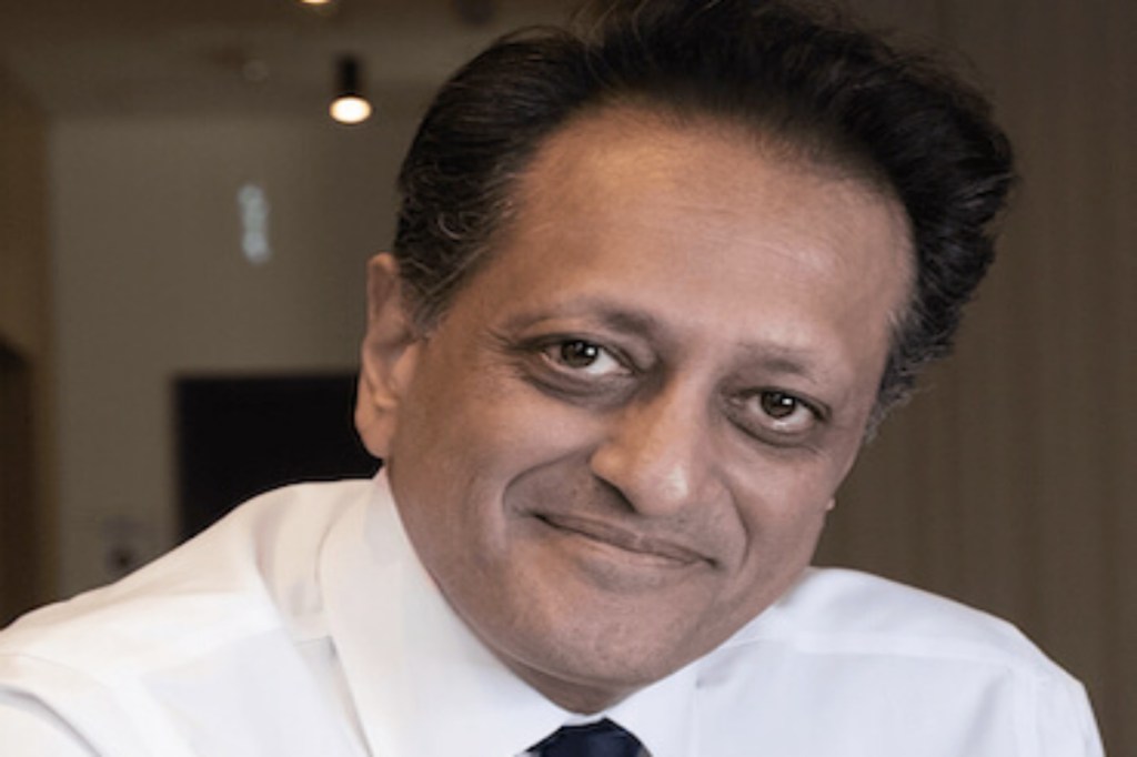 session on liver, Dr Rajiv Jalan, Professor of Hepatology at University College London, IFFCI Flo, Kolkata chapter, liver health, causes of liver diseases, yagrit