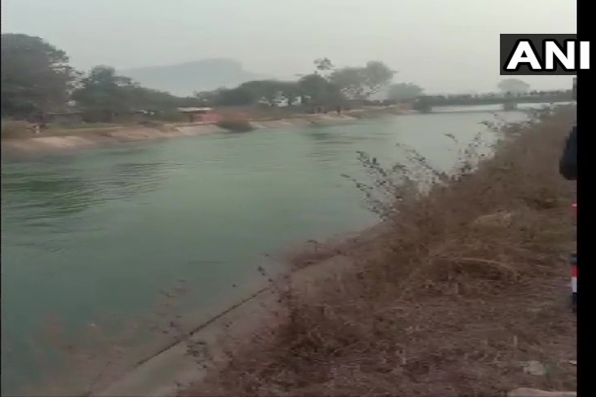 Madhya Pradesh: 39 dead as bus falls into canal in Sidhi, search ...