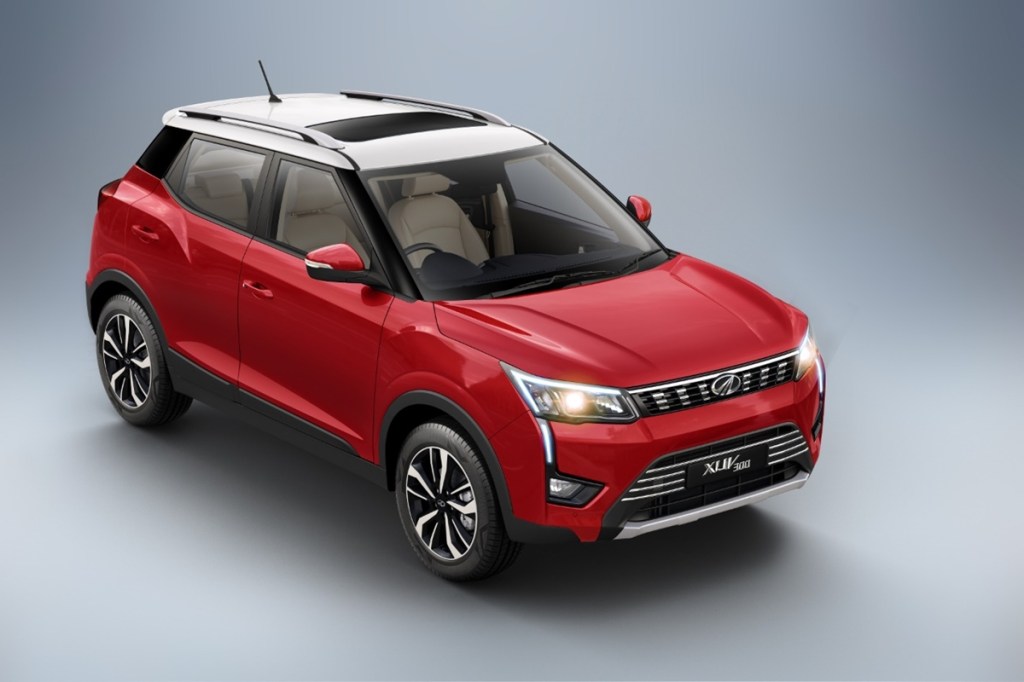 Mahindra XUV300 Petrol AMT front