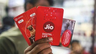 Operators will have to pay Rs 276 bn upfront while the remaining Rs 502 bn can be paid over the next 18 years but will attract an interest of 7.3%.