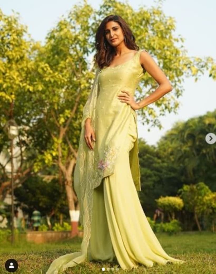 his gender asymmetry in investing decisions at household level can be attributed as much to entrenched societal mores as to inadequate financial knowledge in such women. his gender asymmetry in investing decisions at household level can be attributed as much to entrenched societal mores as to inadequate financial knowledge in such women.