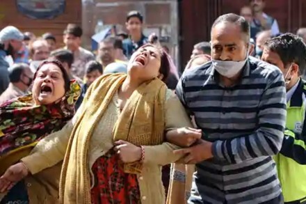 Akash Mehra Jammu and Kashmir eatery dhaba shot dead