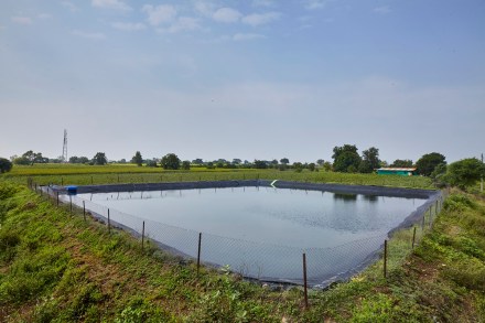Water conservation, Avana, Jalasanchay, Emmbi industries, agriculture, farmers, Maithili Appalwar, Makrand Appalwar, Maharashtra, farmers distress, artificial water ponds, ponds, farmer suicide, bad monsoon, erratic rainfall, drought, irrigation, specialty polymers, artificial water storage ponds, polymer sheets, Yash Punjabi