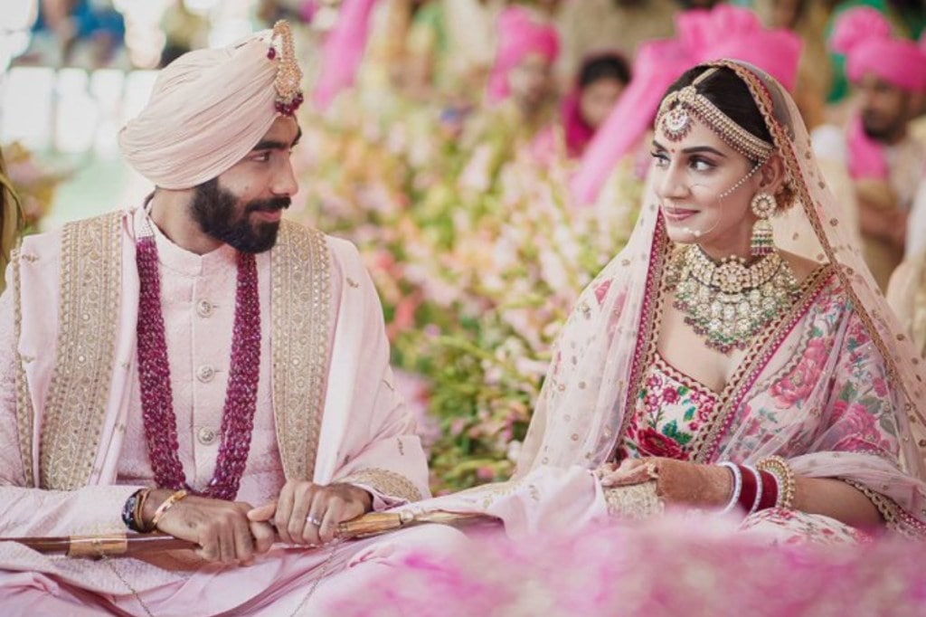 Jasprit Bumrah, Jasprit Bumrah wedding, jasprit bumrah Sanjana Ganesan Marriage twitter, Jasprit Bumrah Wedding pics, Sanjana Ganesan Wedding pics Jasprit Bumrah, Jasprit Bumrah wedding, jasprit bumrah Sanjana Ganesan Marriage twitter, Jasprit Bumrah Wedding pics, Sanjana Ganesan Wedding pics