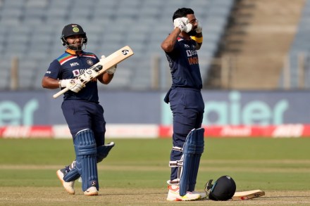 When Players Let It Out: KL Rahul's 'shut out the noise' gesture during Ind vs Eng ODI joins unique list of celebrations When Players Let It Out: KL Rahul's 'shut out the noise' gesture during Ind vs Eng ODI joins unique list of celebrations