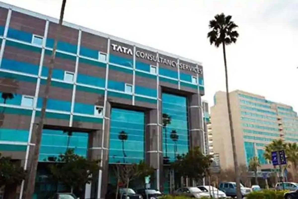 TCS to roll out salary hike for FY22 move to benefit all employees second time salary hike within 6 months TCS to roll out salary hike for FY22 move to benefit all employees second time salary hike within 6 months