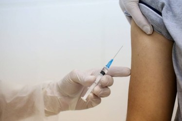 Covid Vaccination shoots up antibodies among seropositive people in 7 days: Study