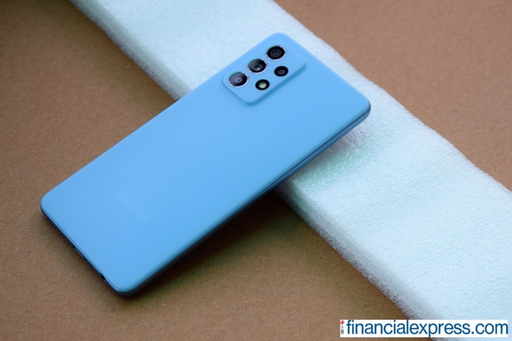 Samsung Galaxy A52, Samsung