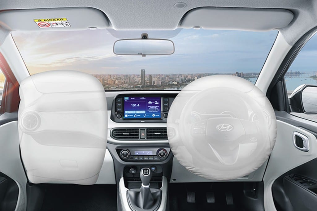 Dual front airbags must in all new models of vehicles from April 1