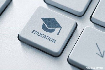 The platform also offers gamified quizzes as a participative learning experience, thereby improving the cognitive abilities of students and increasing their attention span.