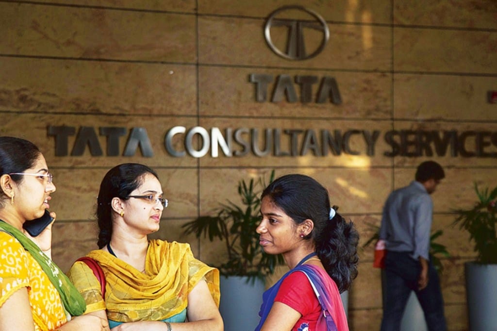 TCS’ margins expanded 20bps q-o-q to 26.8% – its highest in 22 quarters despite a sharp 20% q-o-q rise in subcontracting costs and employee additions of 19,388 (highest ever) during Q4.