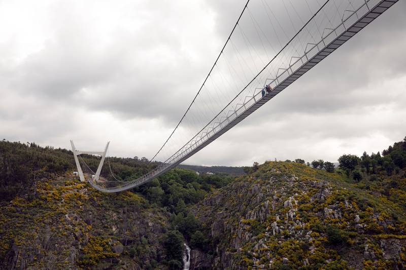 portugal, longest pedestrian suspension bridge, pedestrian suspension bridge, world's longest pedestrian suspension bridge, Arouca 516, portugal tourism, UNESCO, Arouca Geopark, suspension bridge