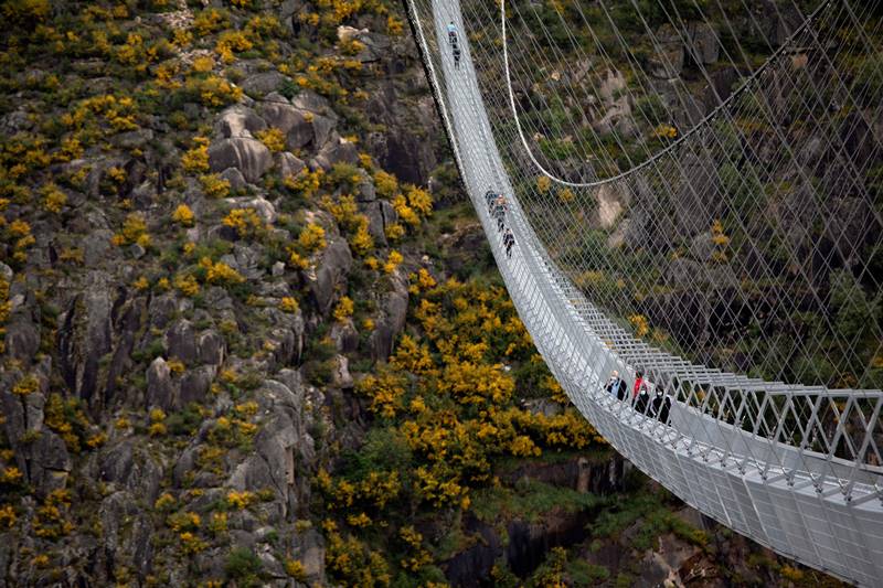 portugal, longest pedestrian suspension bridge, pedestrian suspension bridge, world's longest pedestrian suspension bridge, Arouca 516, portugal tourism, UNESCO, Arouca Geopark, suspension bridge