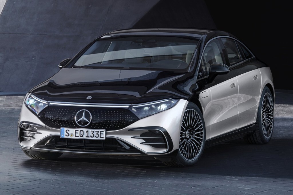 Mercedes-Benz EQS: Top six tech features that will blow your mind