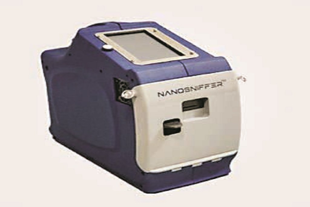 NanoSniffer provides trace detection of nano-gram quantities of explosives and delivers results in seconds.