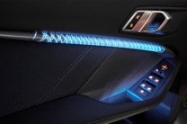  The interior of the vehicle is illuminated with ambient mood lighting 