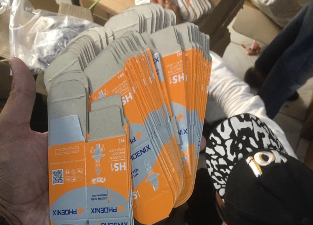 Delhi Police catch fake Phoenix halogen headlights: How to identify genuine replacement headlamps