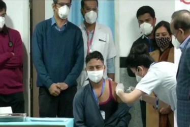 india vaccination, covid vaccination rate, mass vaccination from May 1, Heaklth Ministry data, total vaccine doses registered