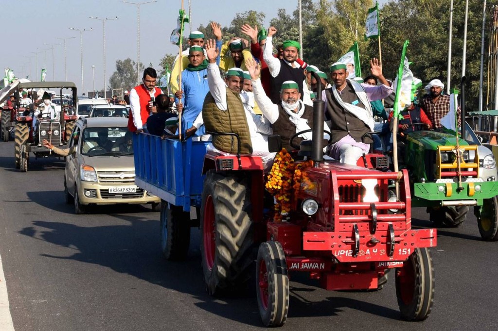 Government should start Covid-19 vaccination centres at protest sites: Farmers' union