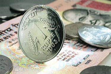 rupee, covid blues, rupee plunges, surge in covid cases, US dolar, bond yield