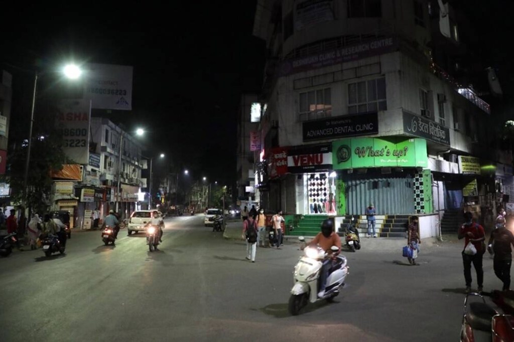 Covid-19 (coronavirus) lokdown, night curfew