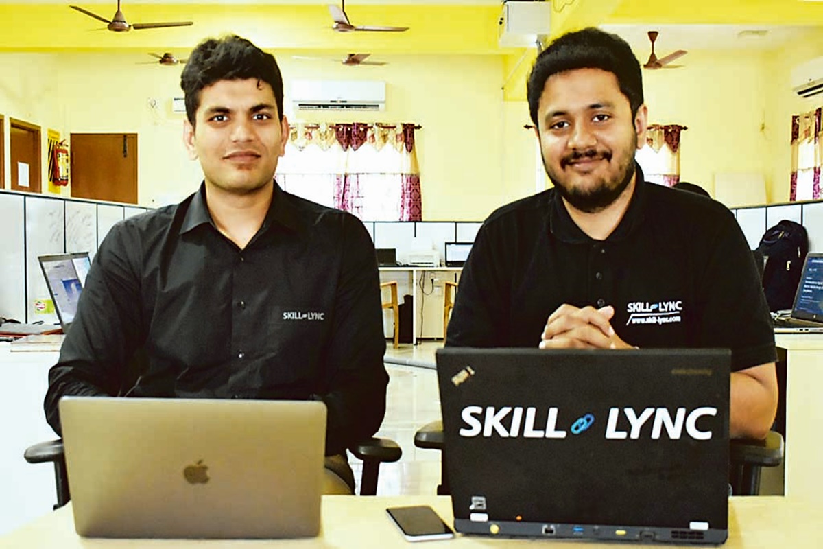 Its two co-founders, Suryanarayanan P and Sarangarajan V Iyengar, remark that the online engineering education scenario has changed drastically over the past few years. Its two co-founders, Suryanarayanan P and Sarangarajan V Iyengar, remark that the online engineering education scenario has changed drastically over the past few years.
