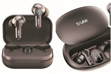 The snug fit in-ear earbuds are skin- friendly and come in stylish miniature cases, making them perfect for outdoor endeavours as they refuse to fall off in any kind of head movement.