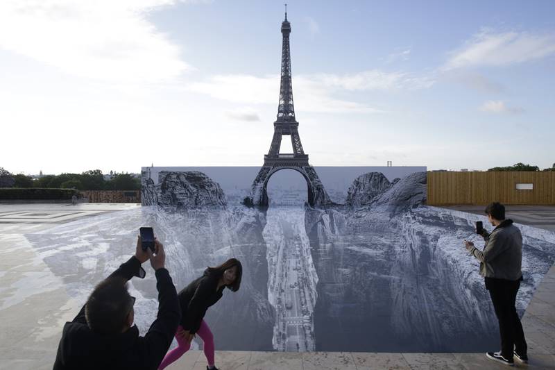 paris, france, france reopens, paris cafe, eiffel tower, Louvre museum, Emmanuel Macron, france cafes, Parisians