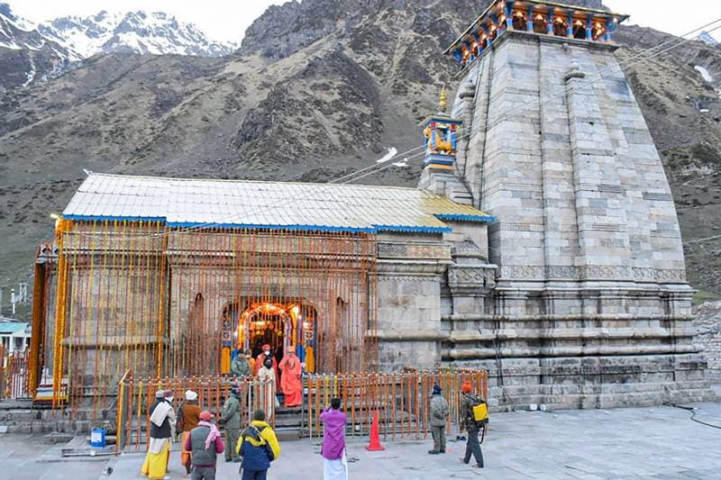 Kedarnath temple open, badrinath temple