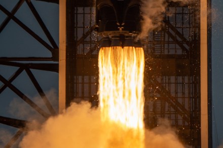 Central banks in China and Sweden have fairly advanced plans to introduce currencies in electronic form for retail use. Image: Bloomberg